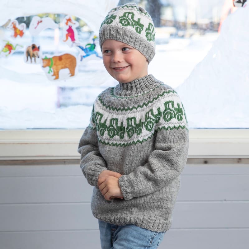 Strikk The Look: Traktorgenser lys grå