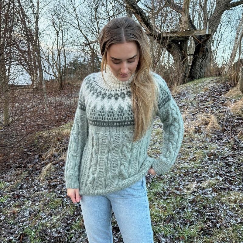 Strikk The Look: Trinity-genser lys grønn