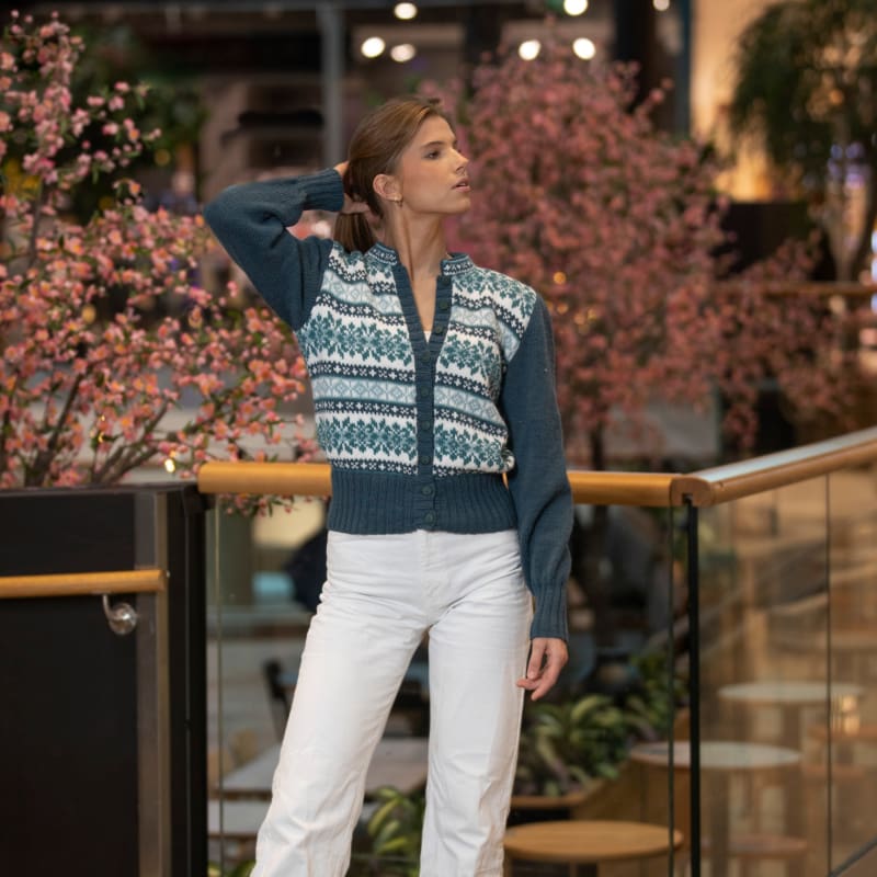 Strikk The Look: Vangen-kofte petrol