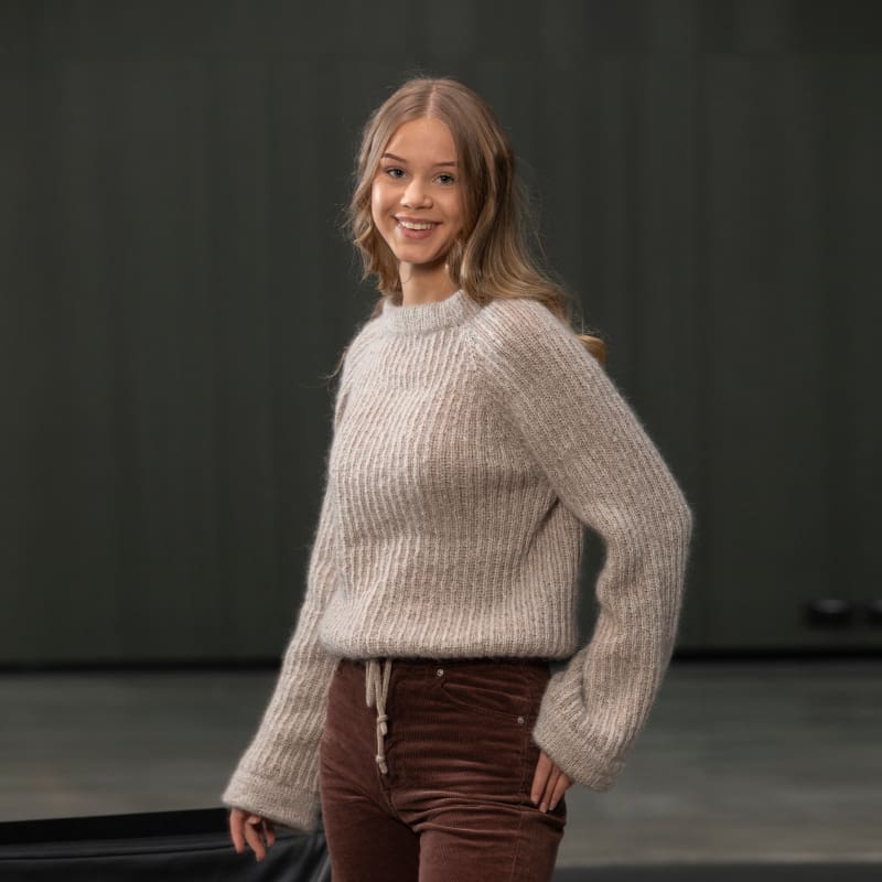 Strikk The Look: Winter-genser og bukse beige