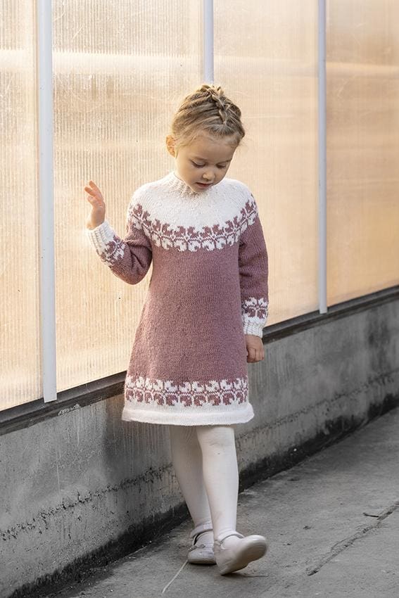 Strikk the look: Helle-tunika rosa