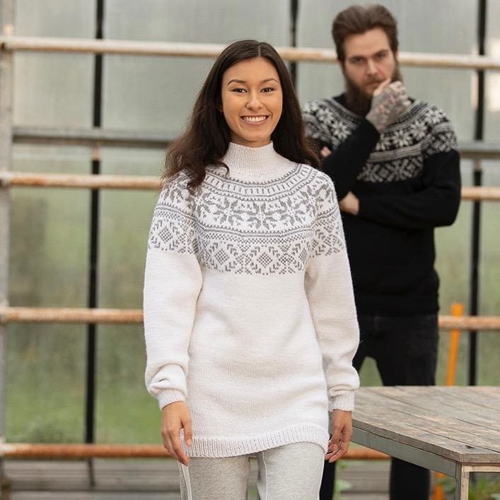 Strikk The Look: Hvit Frost-genser