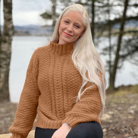 Strikkepakke: Synnøve-genser camel