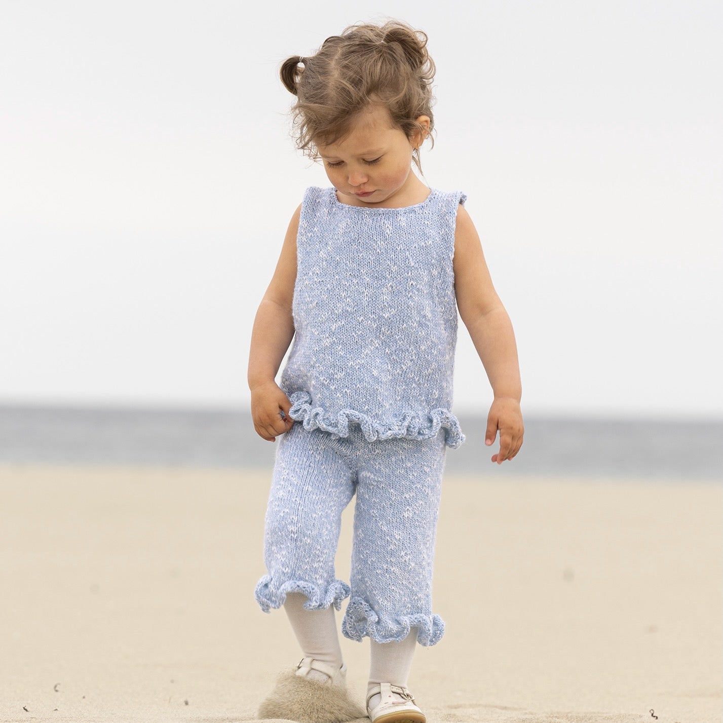 Strikk The Look: Sandrose topp og bukse, kort