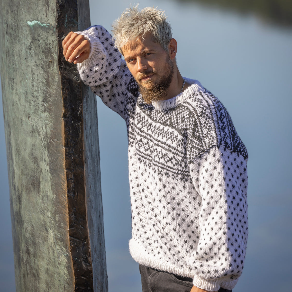 Strikk The Look: Fjellheim-genser