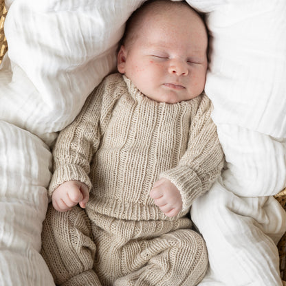 Strikk The Look: Mys genser og bukse vanilje