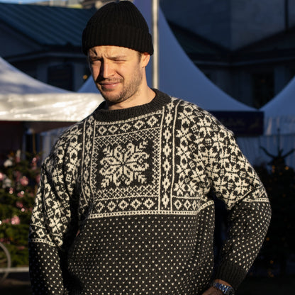 Strikk The Look: Røisheim-genser koks