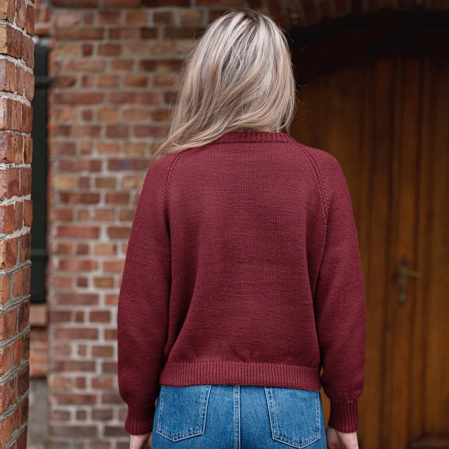 Strikk The Look: Ultimate-genser dyp rød