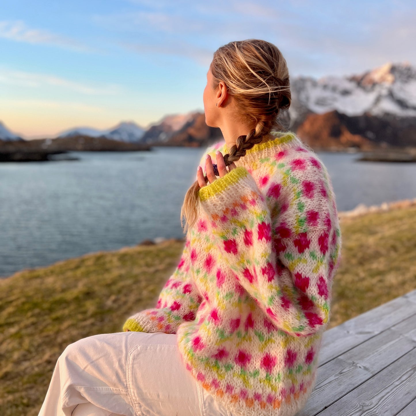 Strikk The Look: Ellinor-genser white