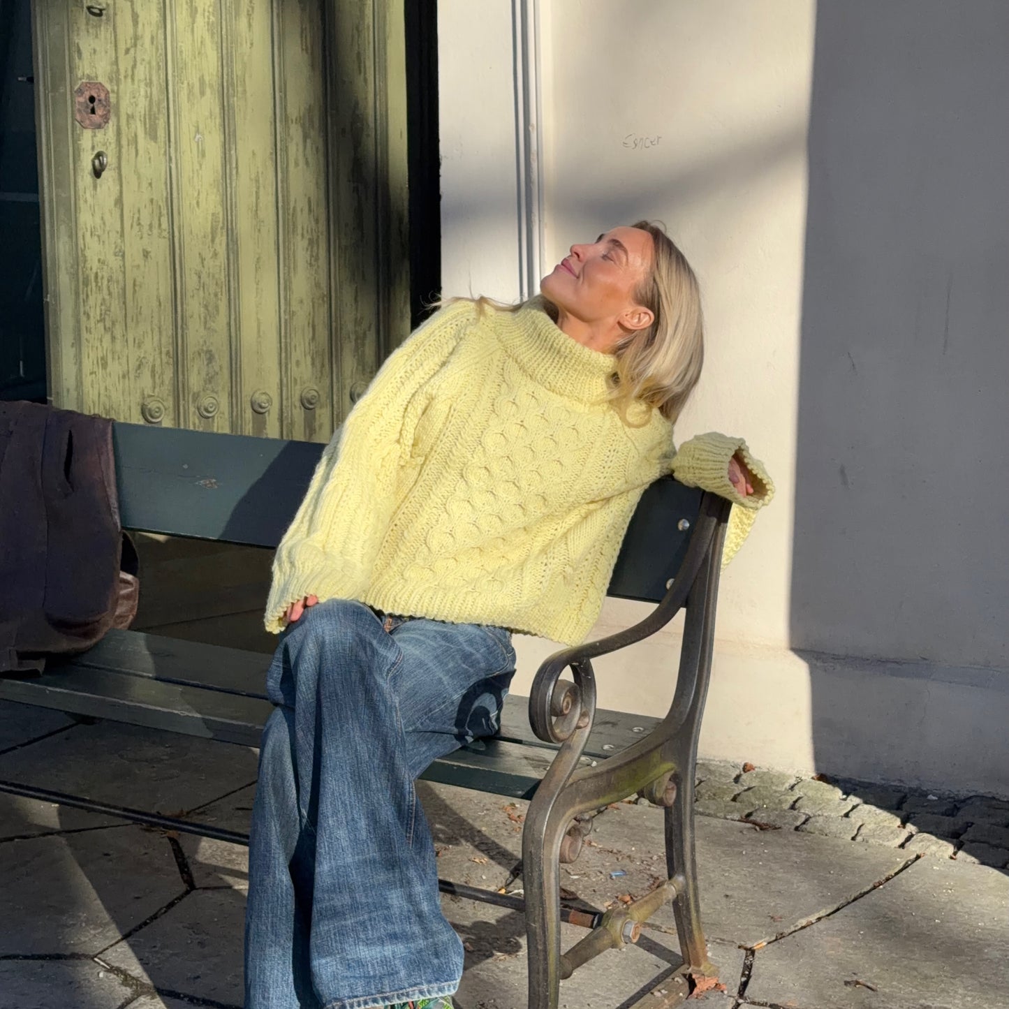 Strikk The Look: Ådne-genser kort