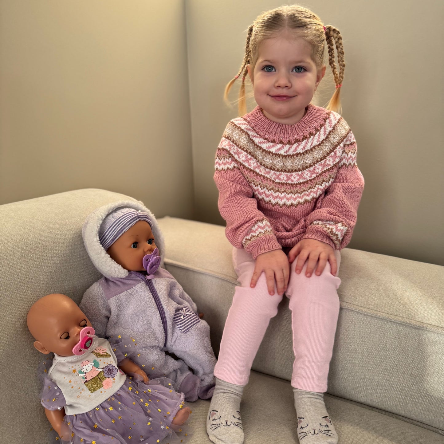 Strikk The Look: Benny-genser rosa