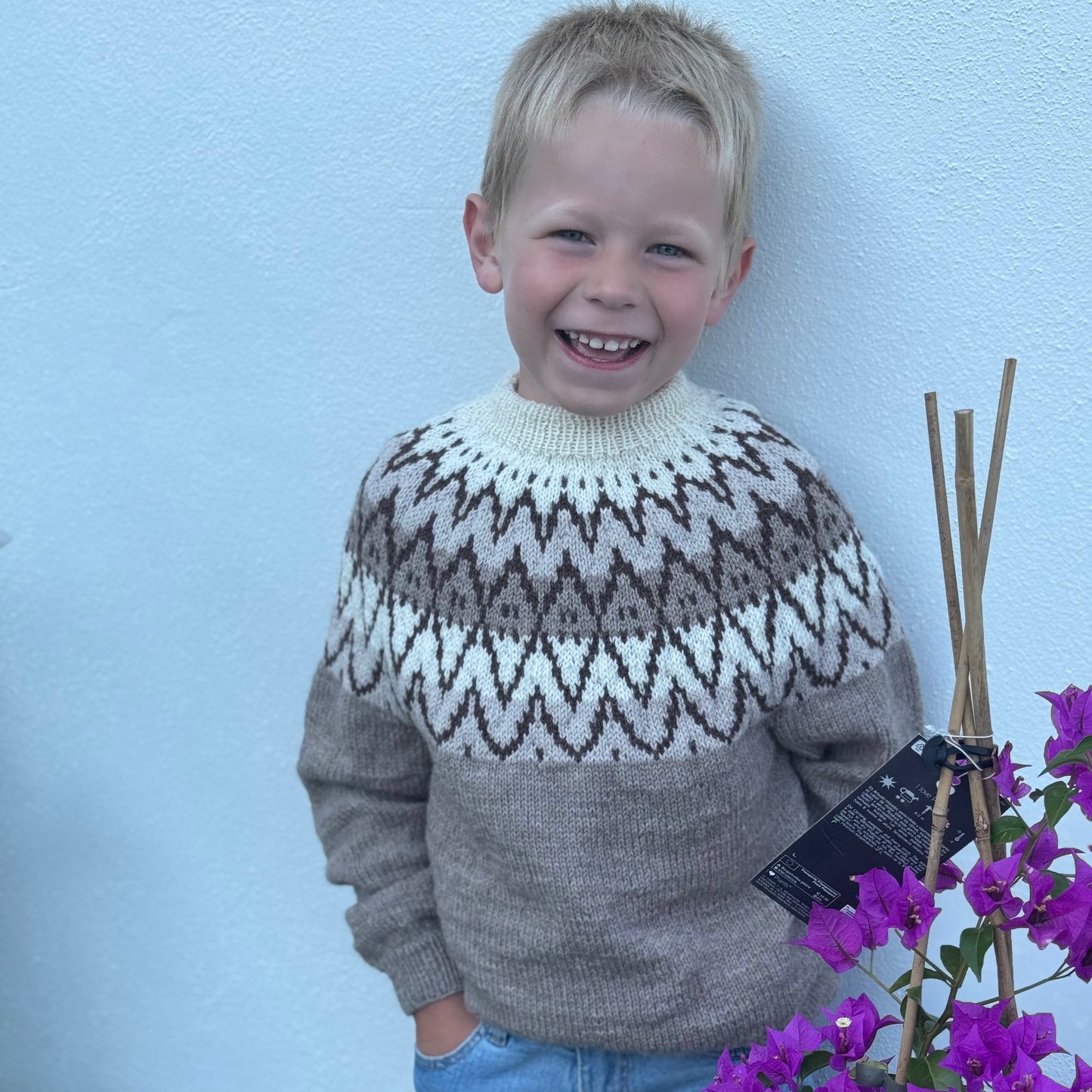 Strikk The Look: Andreas-genser barn lys brun