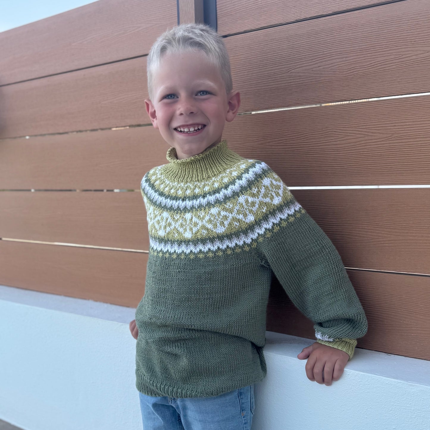 Strikk the Look: Irsa-genser grønn