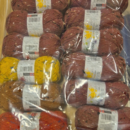 Restepose: Picasso tweed ass