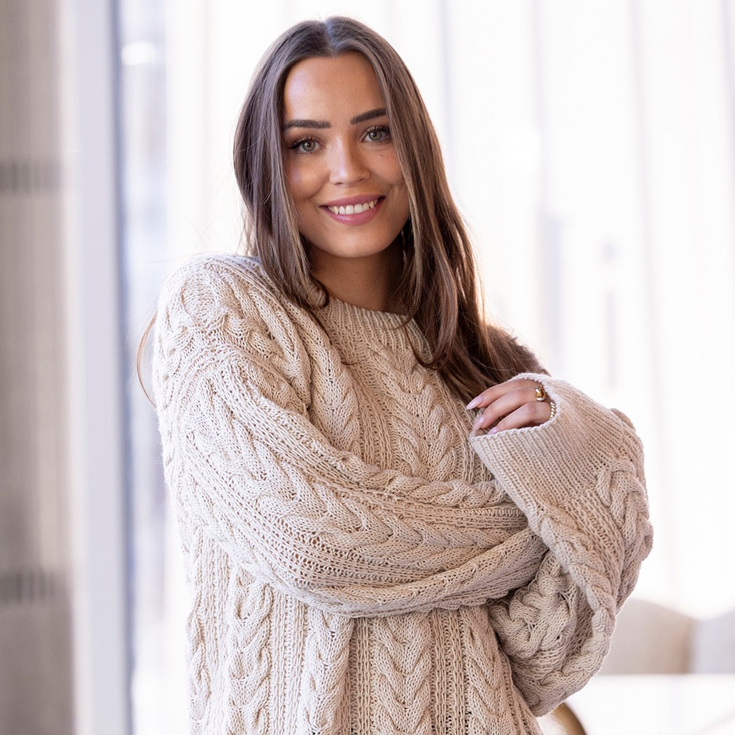 Strikk The Look: Caia-genser Vanilje