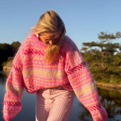 Strikk The Look: Hanami genser rosa Gjestal Soft