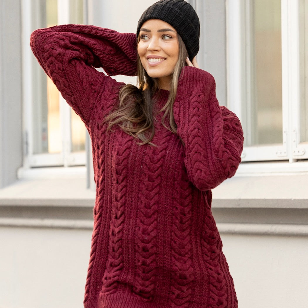 Strikk The Look: Caia-genser rødvin