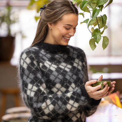 Strikk The Look: Argyle-genser svart