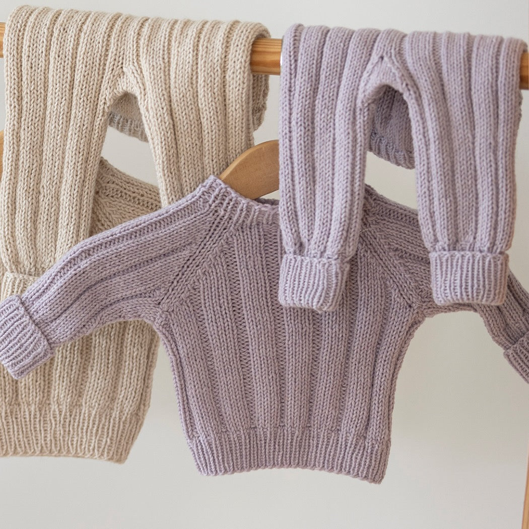 Strikk The Look: Mys genser og bukse lavendel