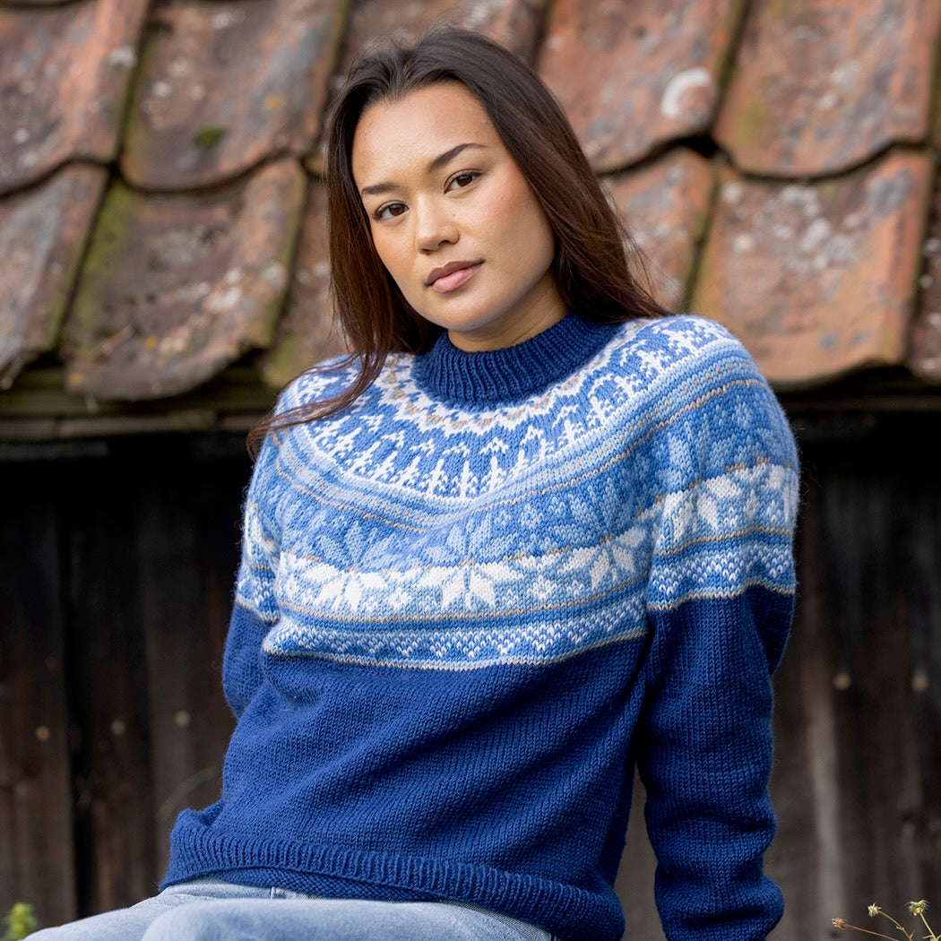 Strikk The Look: Sylvia-genser jeansblå
