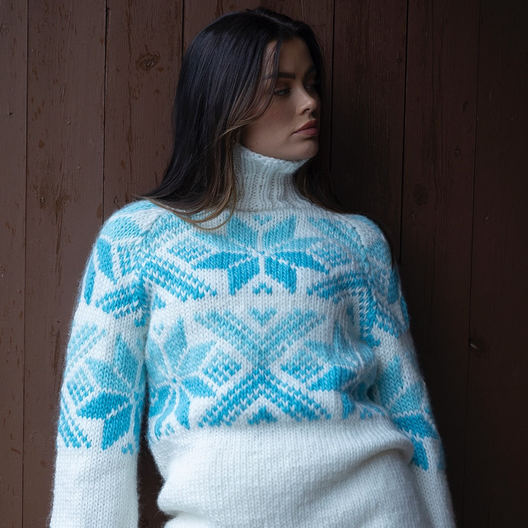 Strikk The Look: Sno-genser og lue hvit