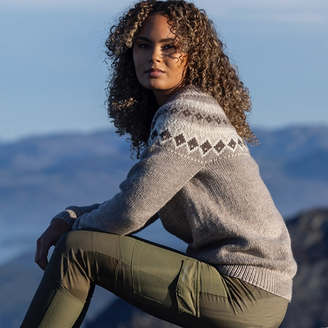 Strikk The Look: Fjellbris-genser beige