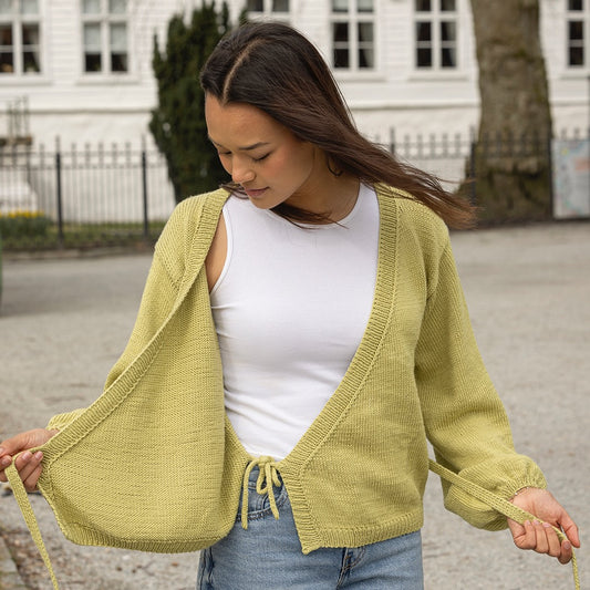 Strikk The Look: Vienna 2.0 omslagsjakke lys grønn