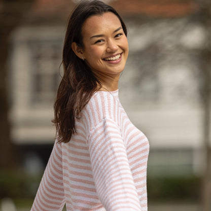Strikk The Look: Salty-t-genser båthals pudderrosa