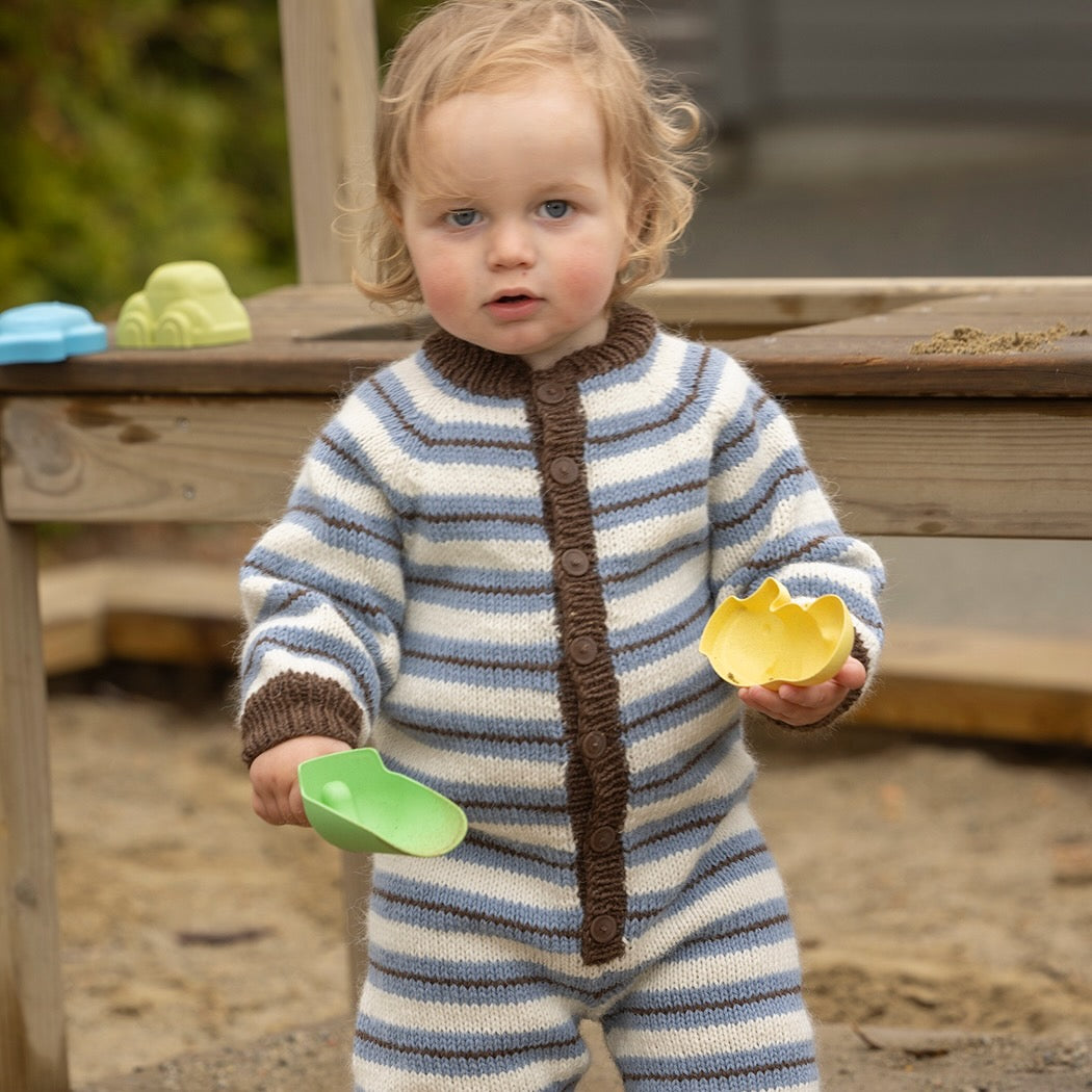 Strikk The Look: Basse-dress blå