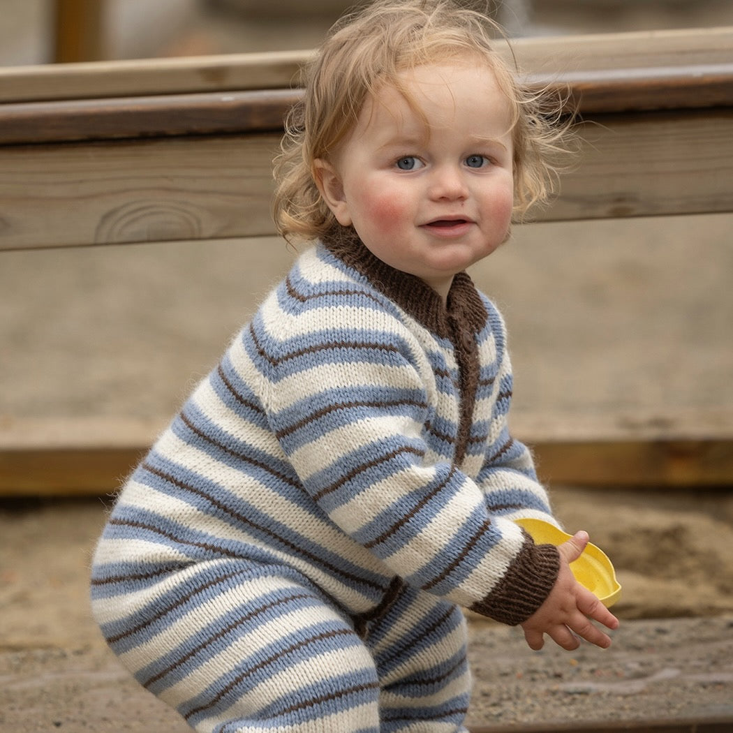 Strikk The Look: Basse-dress blå