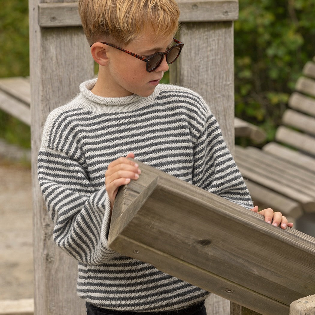 Strikk The Look: Rille-genser perlegrå
