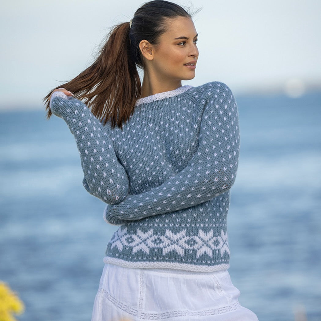 Strikk The Look: Engblomst-genser blå