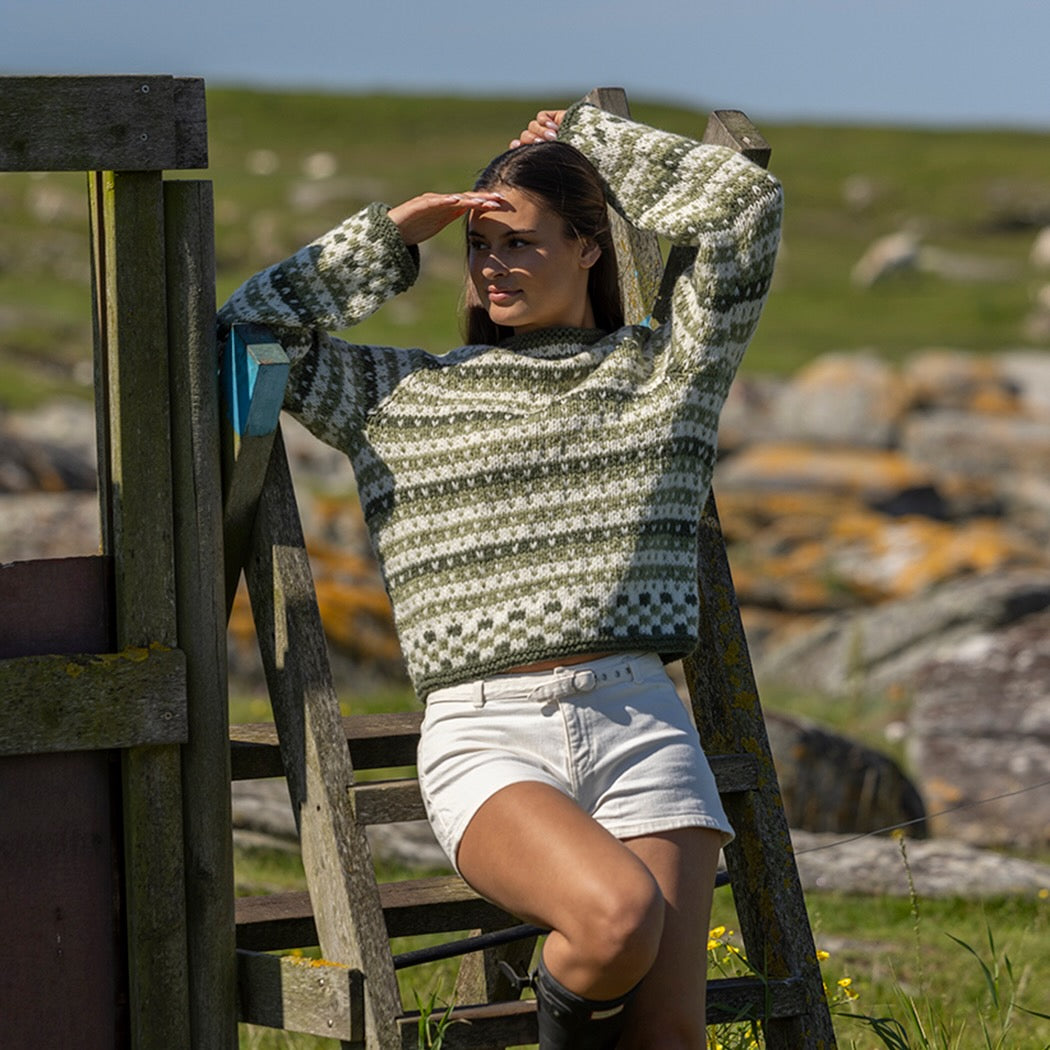 Strikk The Look: Kystlys Fana-genser grønn