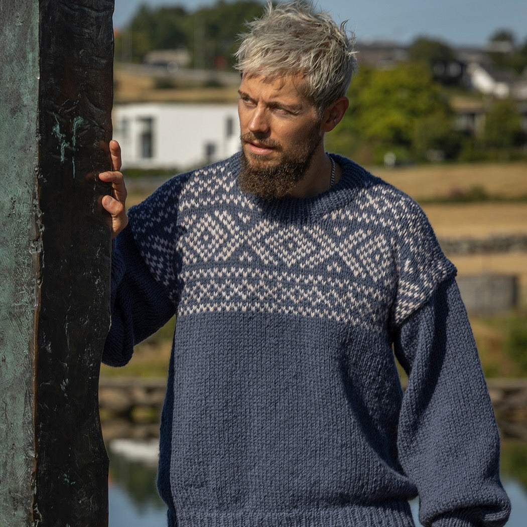 Strikk The Look: Jotun-genser jeansblå