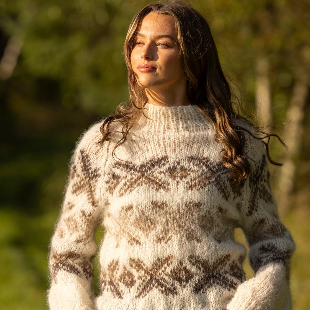 Strikk The Look:  Xoxo-genser natur