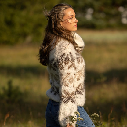 Strikk The Look:  Xoxo-genser natur