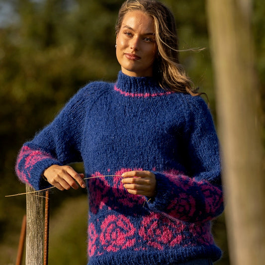 Strikk The Look: Rose-genser kongeblå