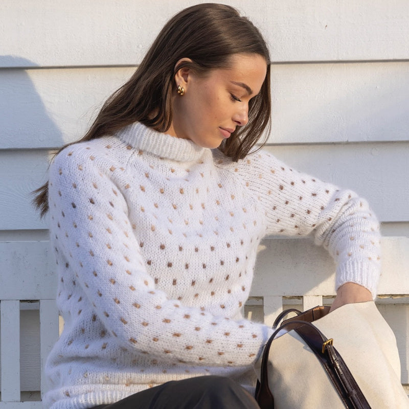 Strikk The Look: Rekarda-genser hvit