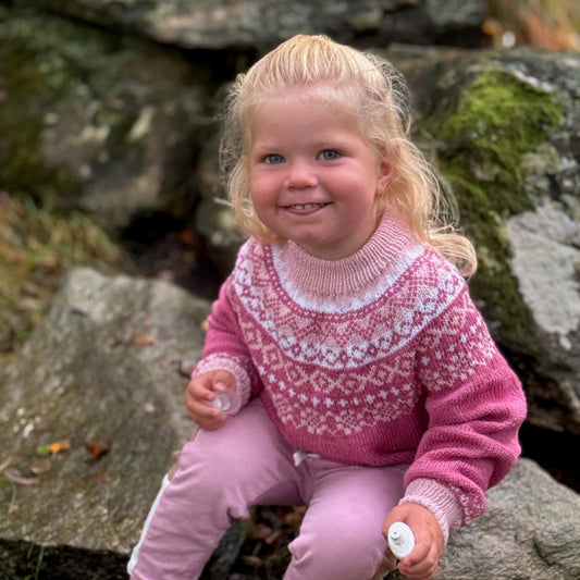 Strikk The Look: Sandra-genser rosa