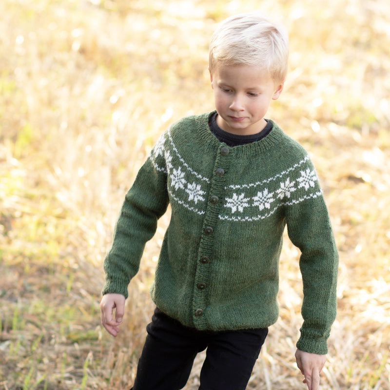 Strikk The Look: Stjerne-jakke oliven