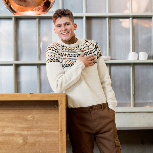 Strikk the Look: Oder-genser natur (sterk)