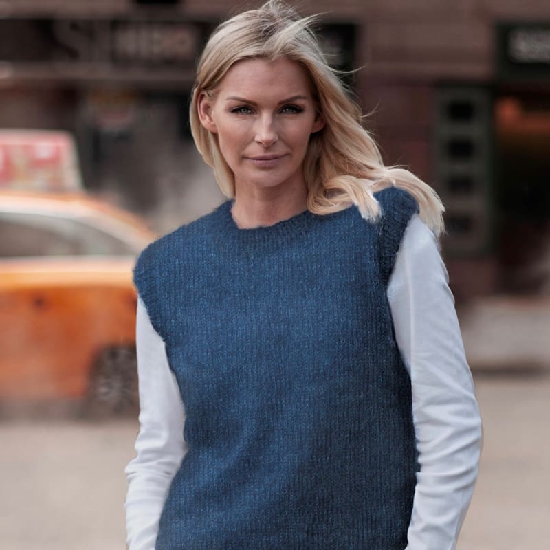 Strikk The Look: Clara-vest kongeblå