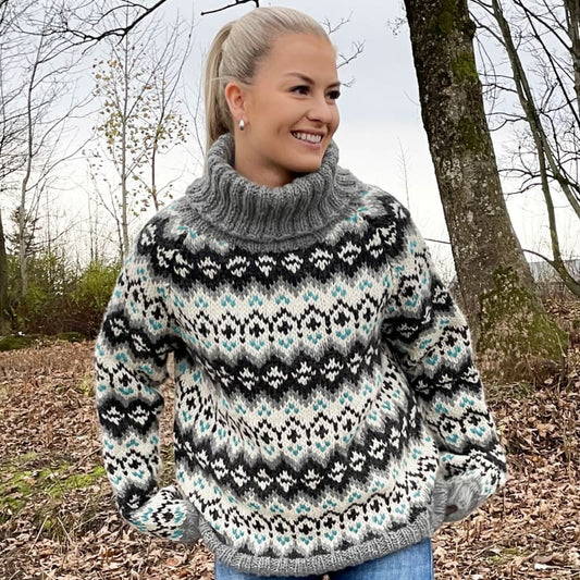 Strikk the Look: Drifa-genser dame lys grå/ vårgrønn