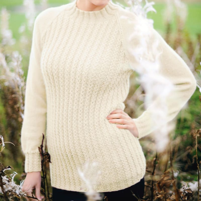 Strikk The Look: Augusta-genser med raglanfelling natur