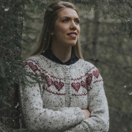 Strikk The Look: Hjerte-jakke voksen natur