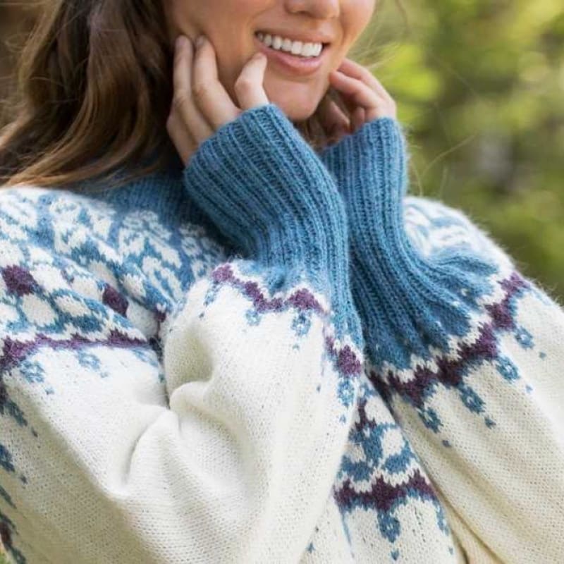 Strikk The Look: Isrose-genser natur