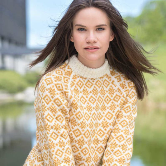 Strikk The Look: Katla-genser natur/varm gul