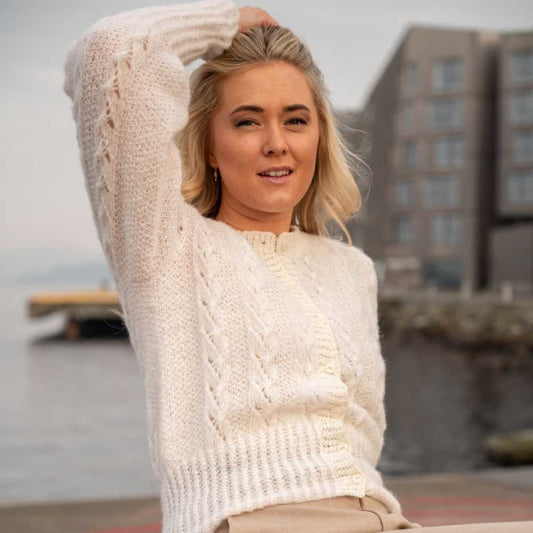 Strikk The Look: Kira cardigan hvit
