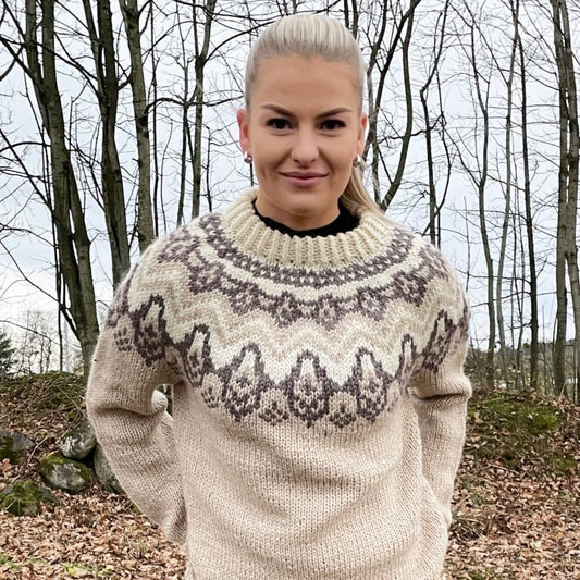 Strikk The look: Klaki-genser beige/brun Tmp