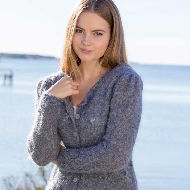 Strikk the Look: Lace-jakke Mørk grå